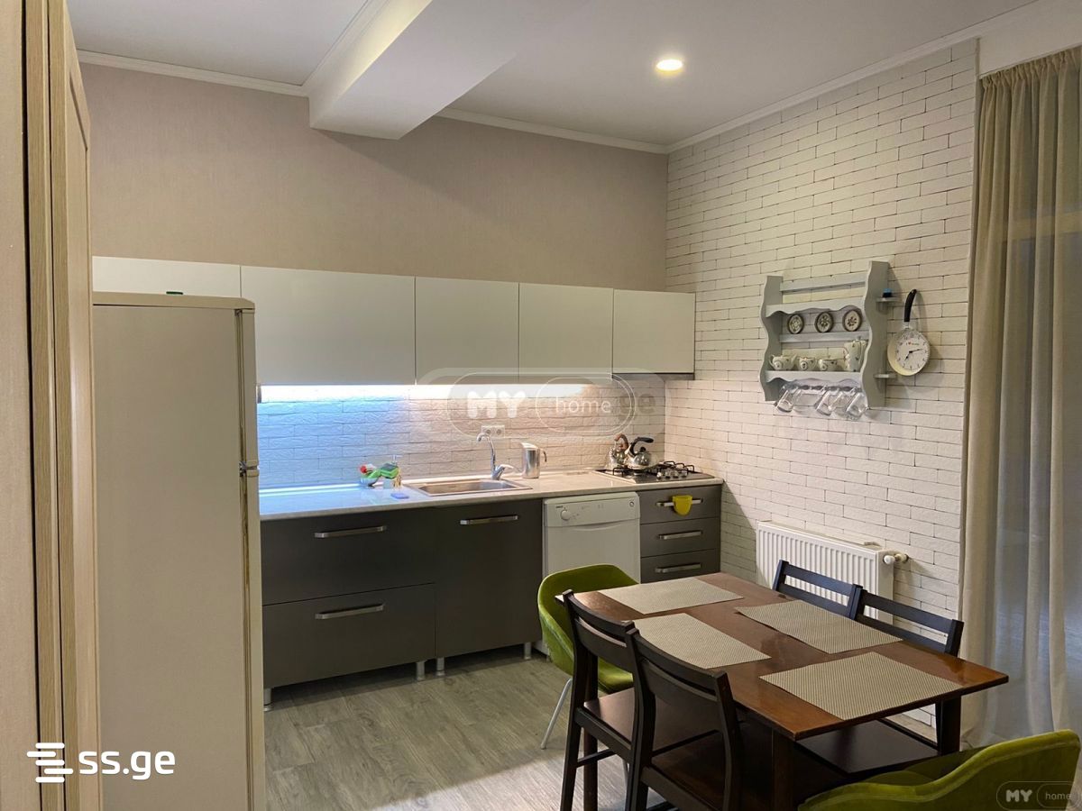 6 Room Private House Daily Rent. Saguramo view 12