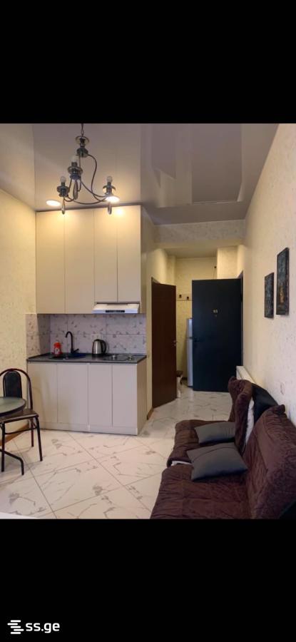 1 Room Flat Daily Rent. Digomi view 6