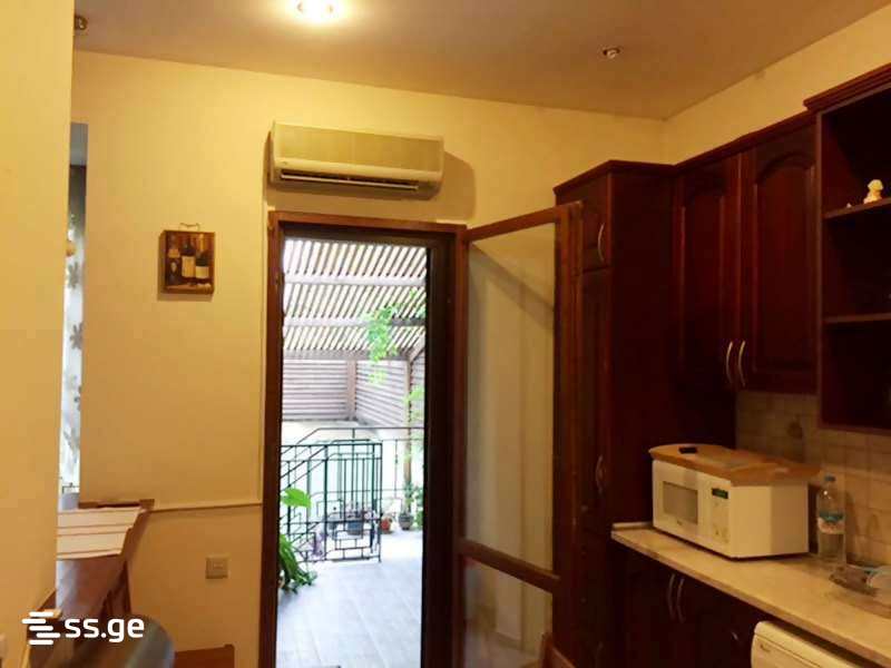 9 Room Private House For Sale view 10