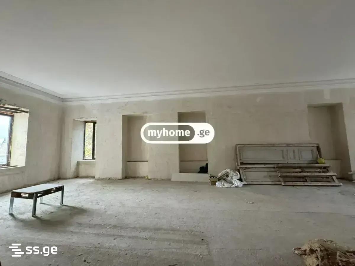 10 Room Hotel For Rent. Chugureti view 8