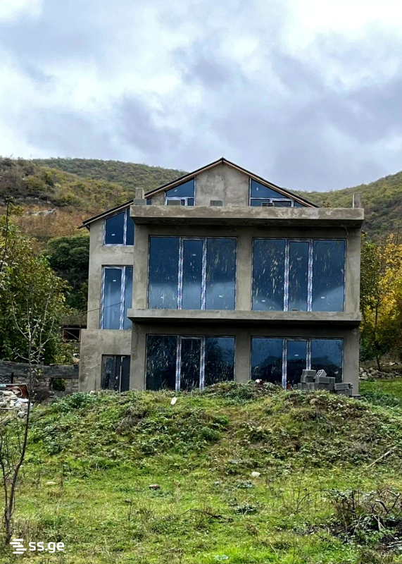 Продажа 7-комната Частный дом, 1 of 9