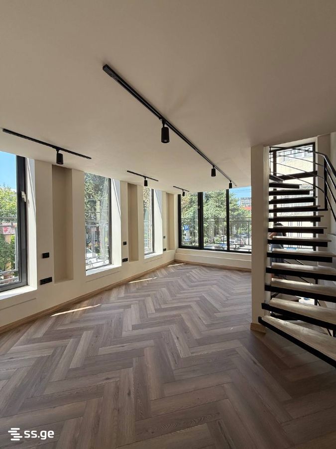 Commercial Space For Rent. Vake, 1 of 12