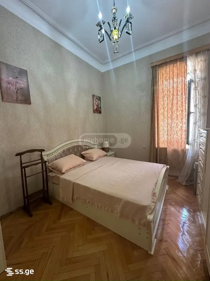 4 Room Flat For Sale view 9