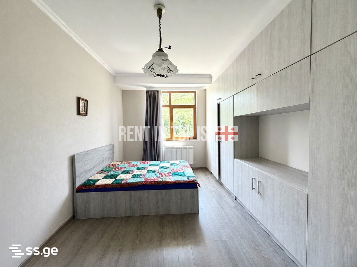 4 room Flat For Rent. Vake – pohled 4