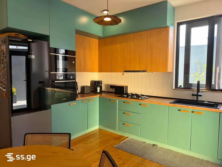 6 Room Private House For Sale view 8