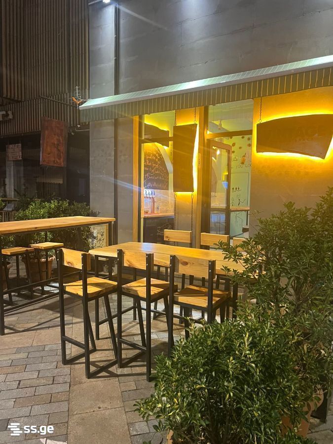 Commercial Space For Rent. Sololaki view 2