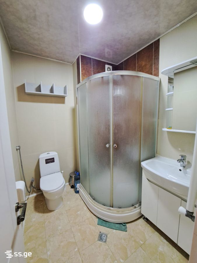 2 Room Flat For Rent. Isani, 2 of 5