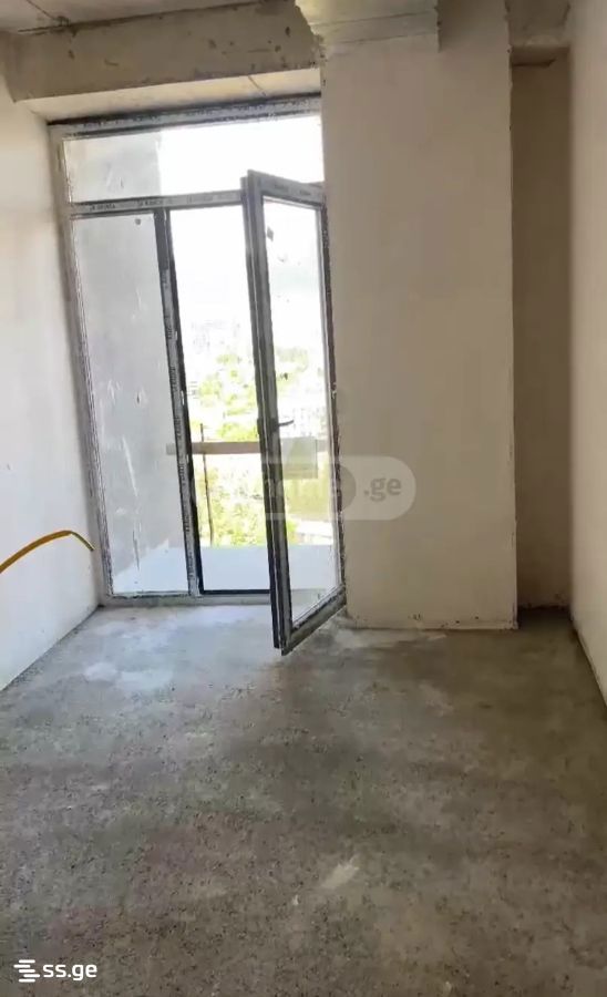 3 Room Flat For Sale view 5