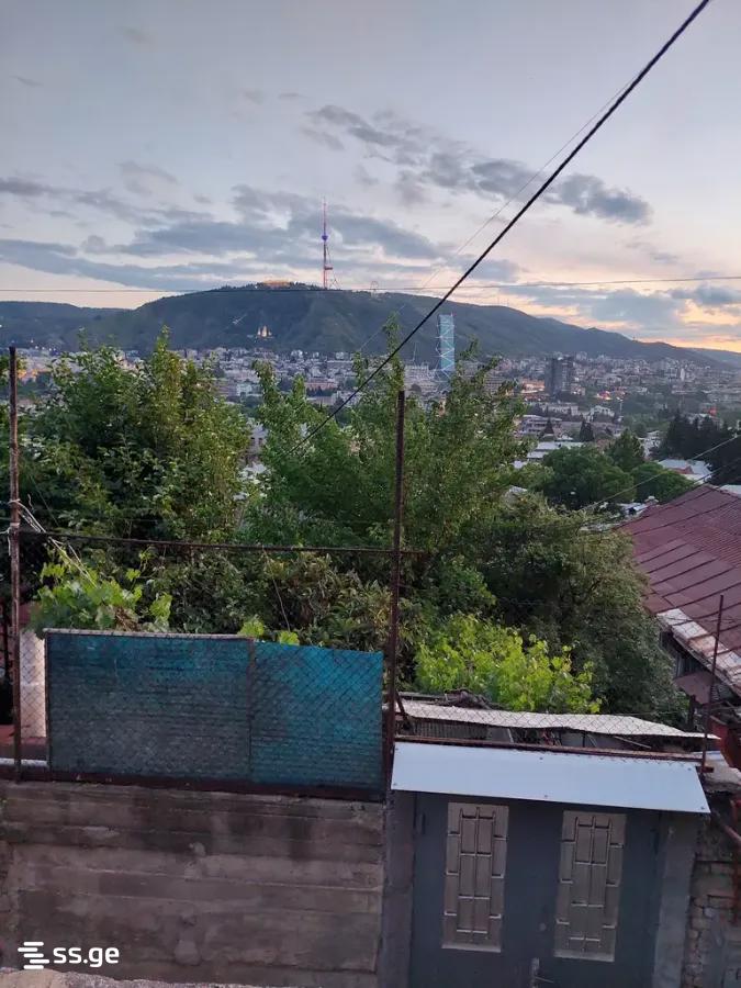 7 Room Private House For Sale view 4