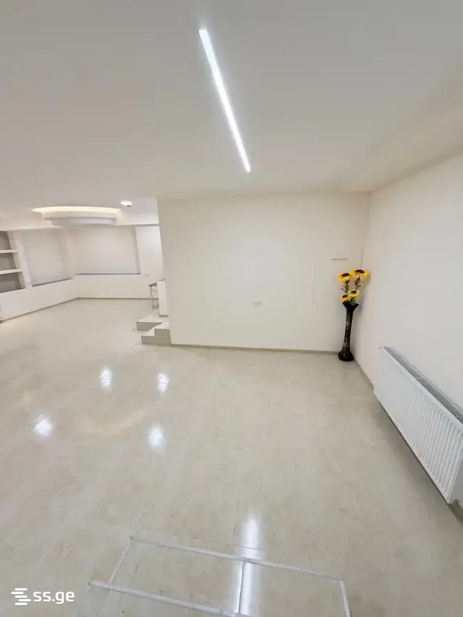 Office For Rent. Isani, 1 of 7