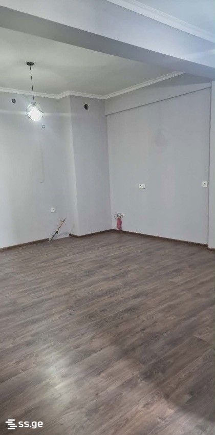 3 Room Flat For Sale view 3