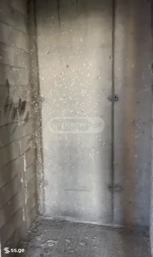 3 Room Flat For Sale view 4