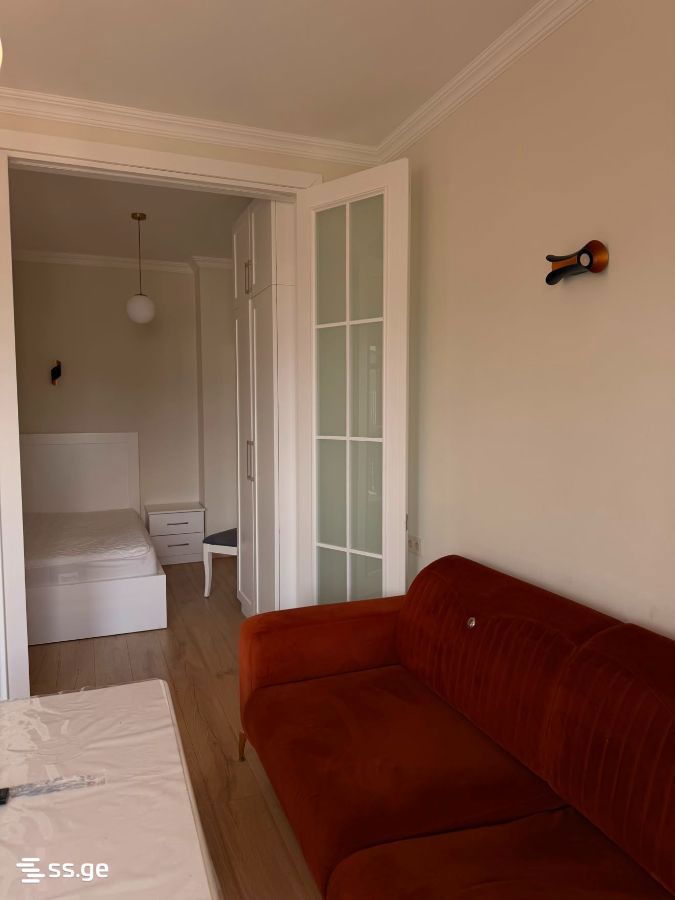 3 Room Flat Daily Rent. Saburtalo, 9 of 9