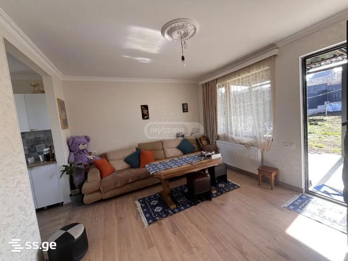 4 Room Private House For Sale view 6