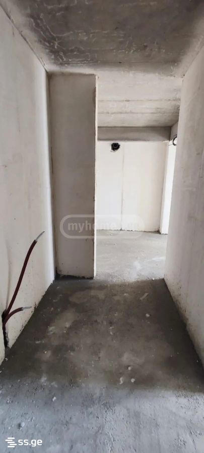3 Room Flat For Sale view 3