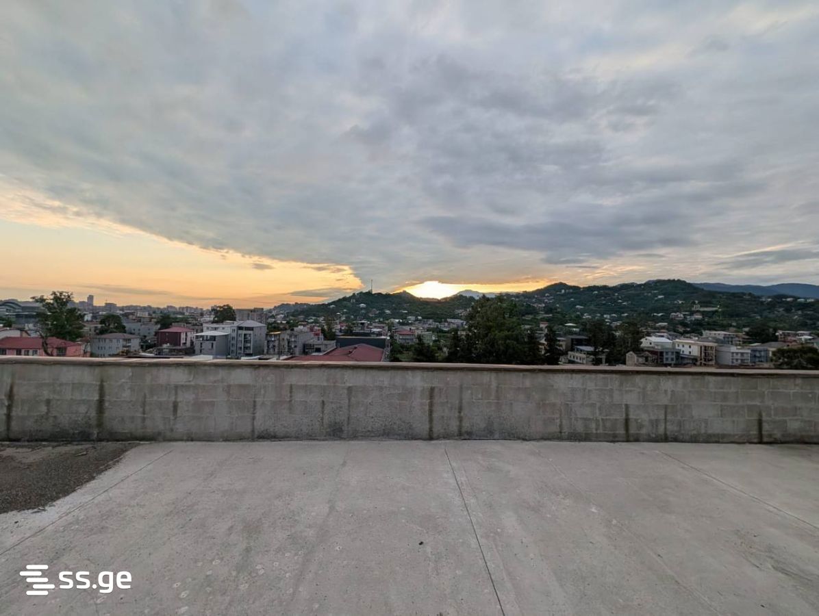 3 Room Flat For Sale view 1