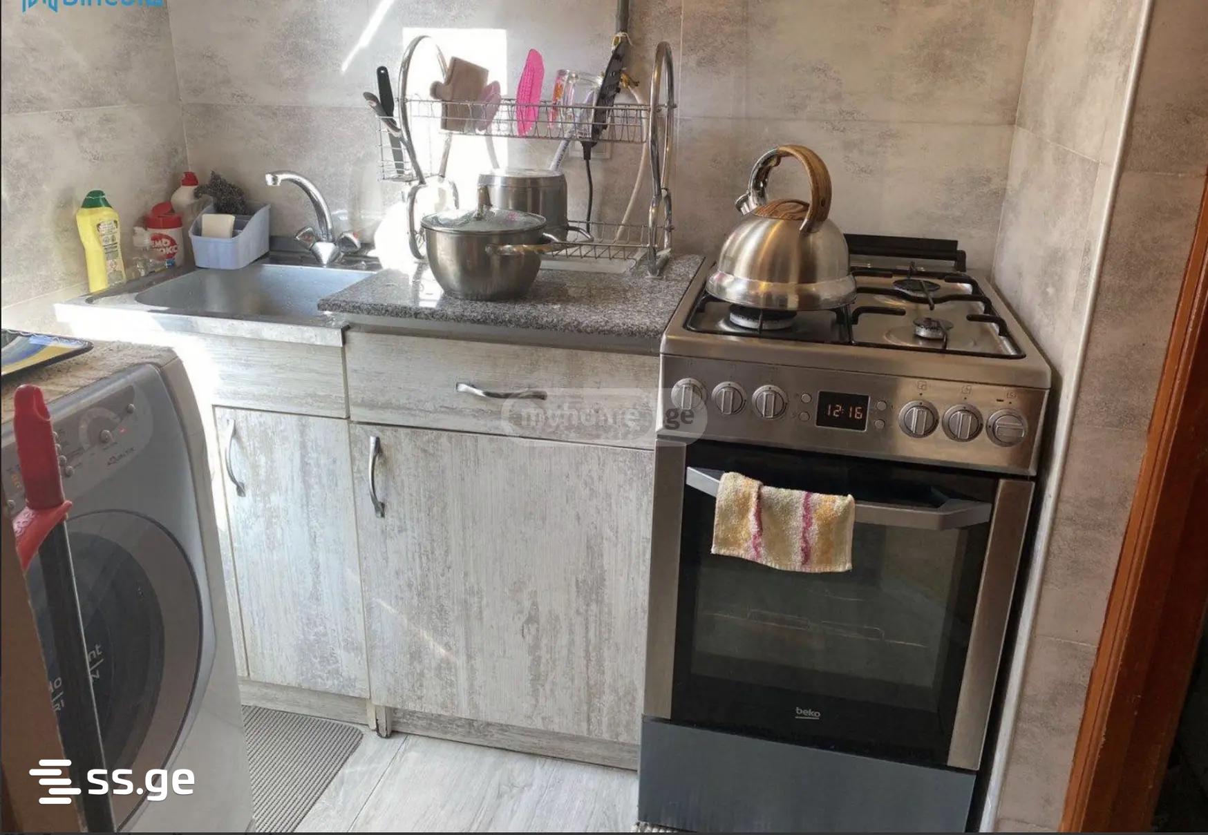 7 Room Flat For Sale view 4