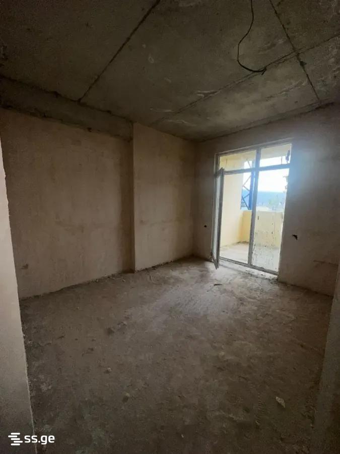 3 Room Flat For Sale view 8