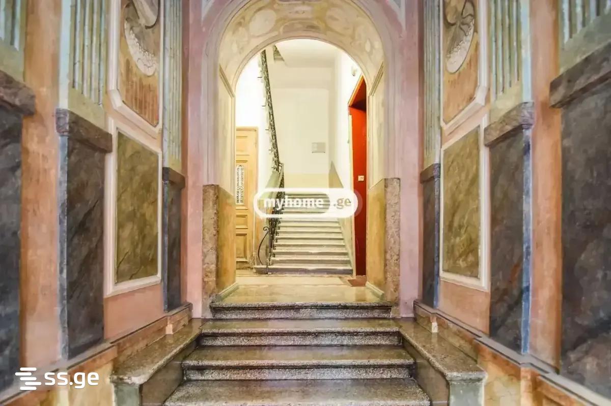 4 Room Flat For Sale view 8