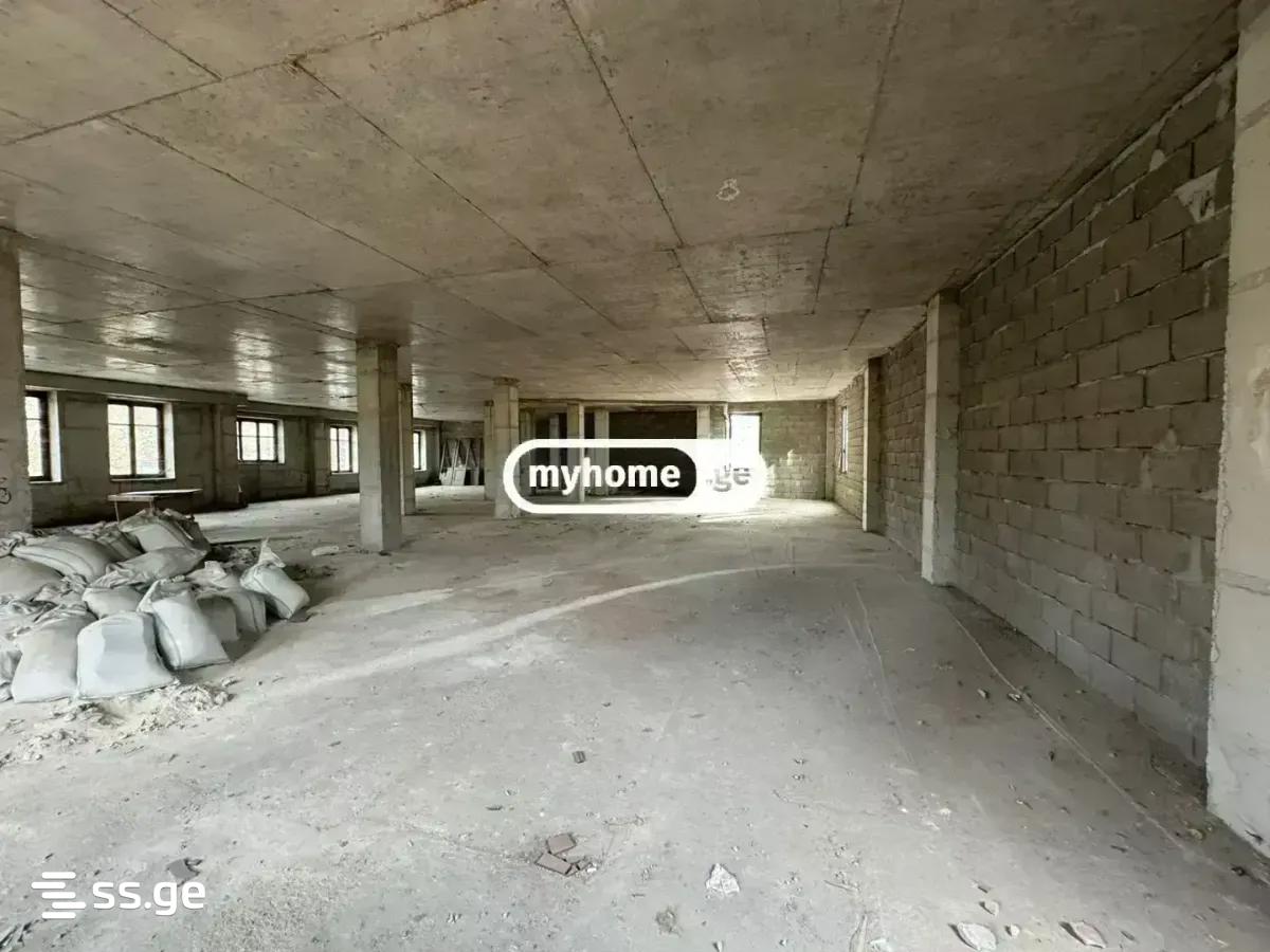 10 Room Hotel For Rent. Chugureti view 5