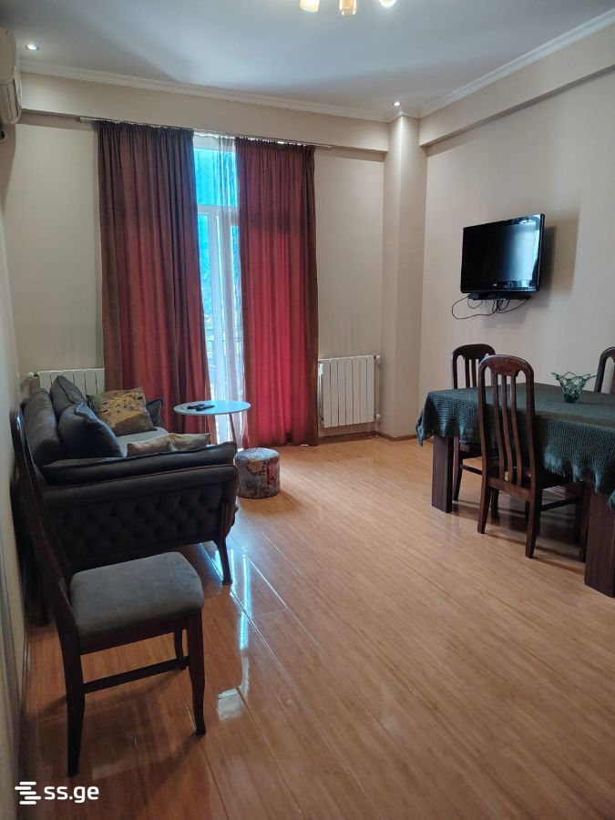 2 Room Flat Daily Rent. Didube, 2 of 8