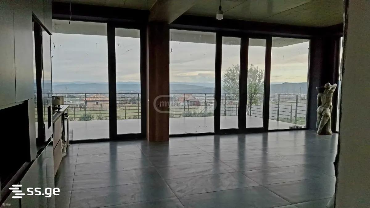 5 Room Private House For Sale view 9