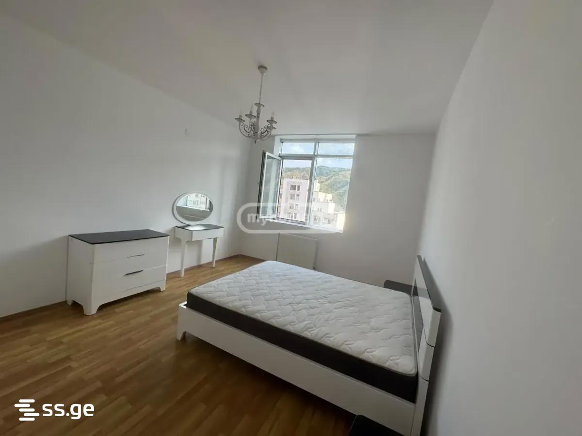 2 Room Flat For Rent. Isani, 2 of 11