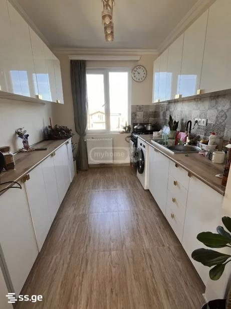 4 Room Private House For Sale view 5