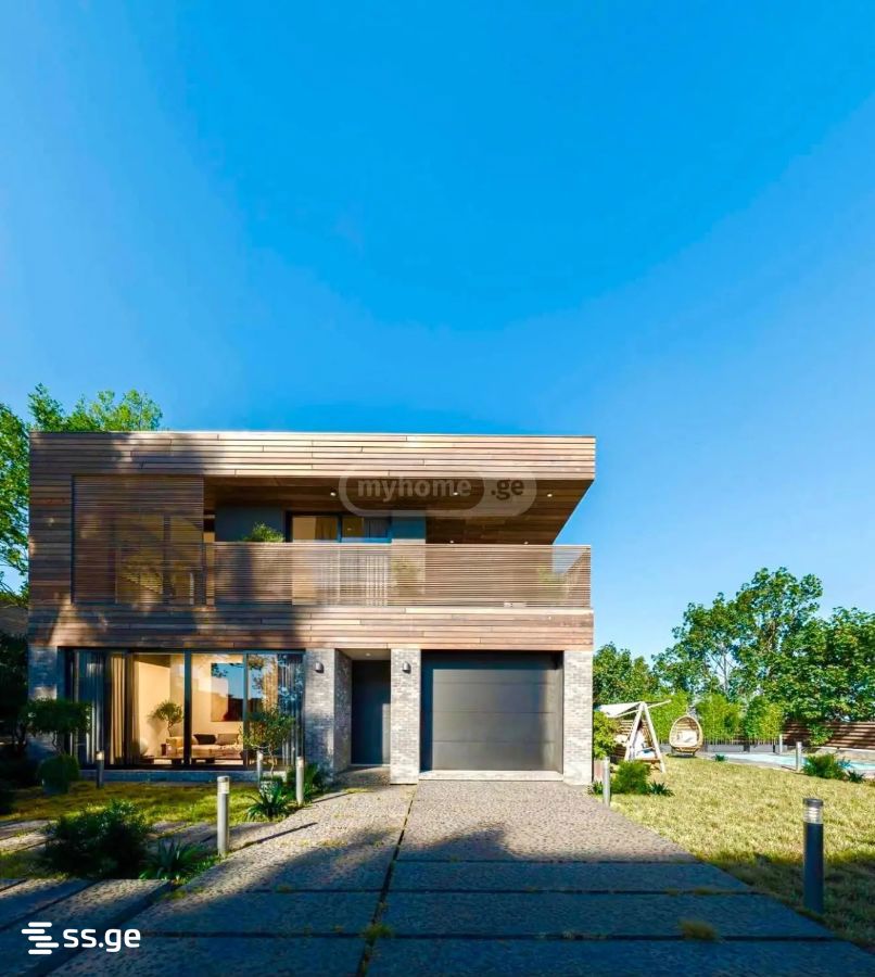 8 Room Private House For Sale view 1