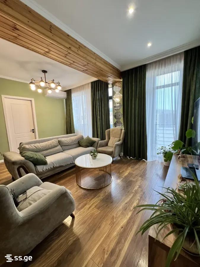 3 room Flat For Sale. Saburtalo - Vista 2