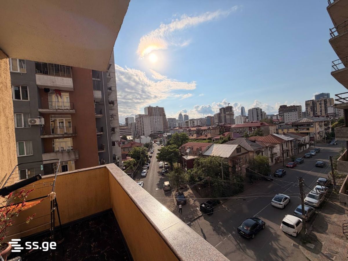 3 Room Flat For Sale view 8