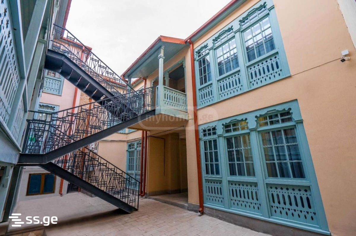 10 Room Hotel For Sale view 1