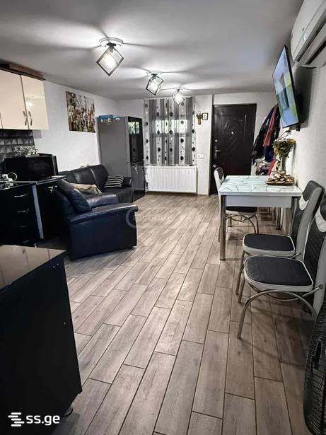 4 Room Private House For Sale view 1
