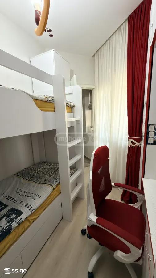 3 Room Private House For Sale view 3