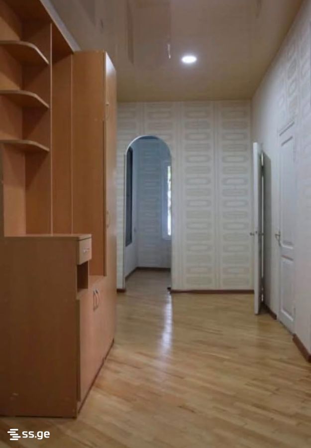 5 Room Private House For Sale view 11