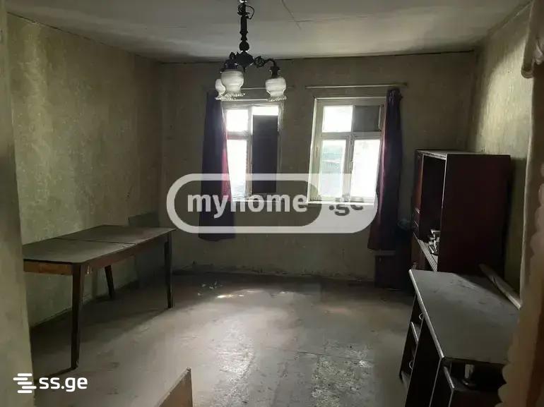 3 Room Private House For Sale view 8