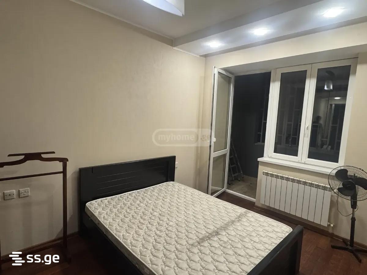 3 Room Flat For Rent. Vake view 4