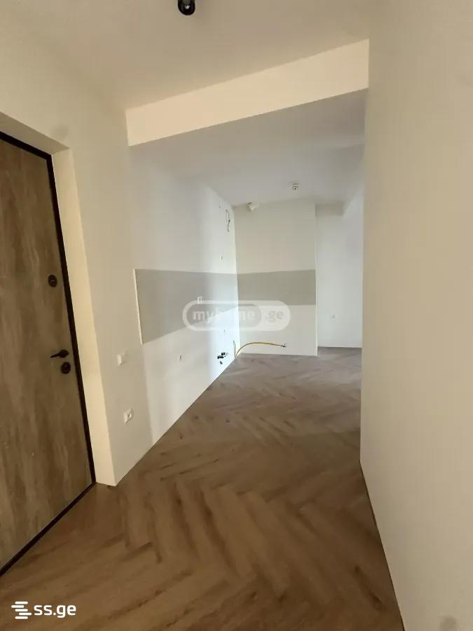 3 Room Flat For Sale view 3