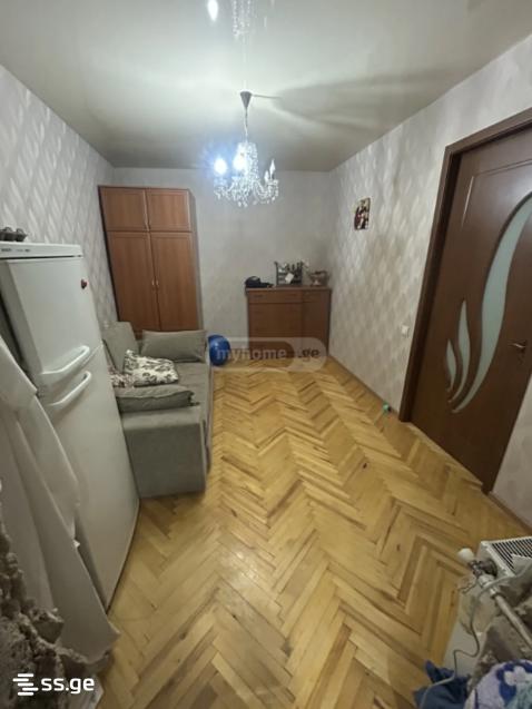 1 Room Private House For Rent. Isani view 5