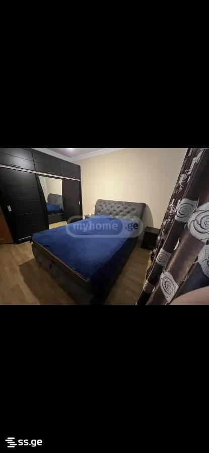 Продажа 3-комната Квартира view 1