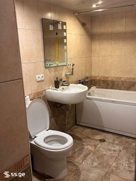 4 Room Private House For Rent. Vake view 13