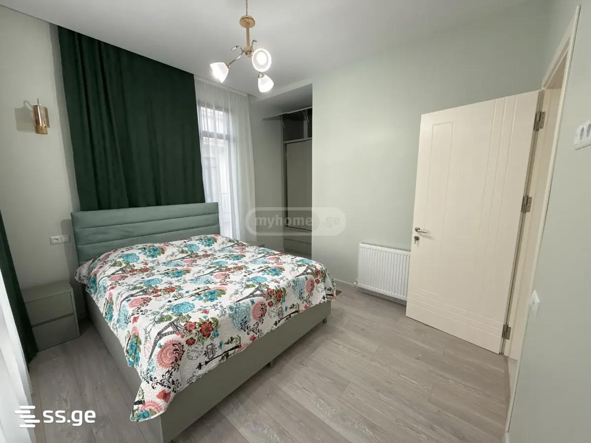 8 Room Private House For Rent. Batumi view 13
