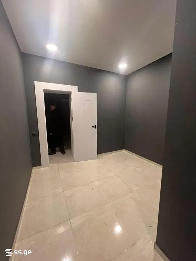Basement For Sale. Chugureti view 3