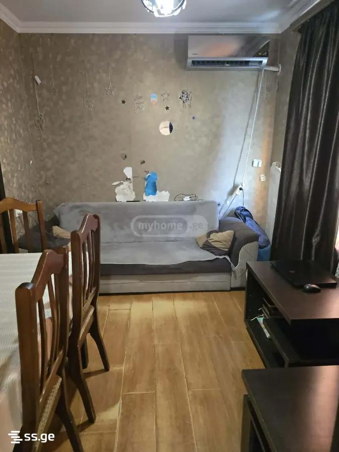Продажа 4-комната Квартира view 10