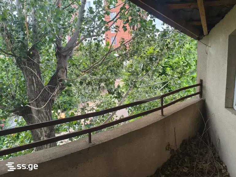 4 Room Private House For Sale view 9