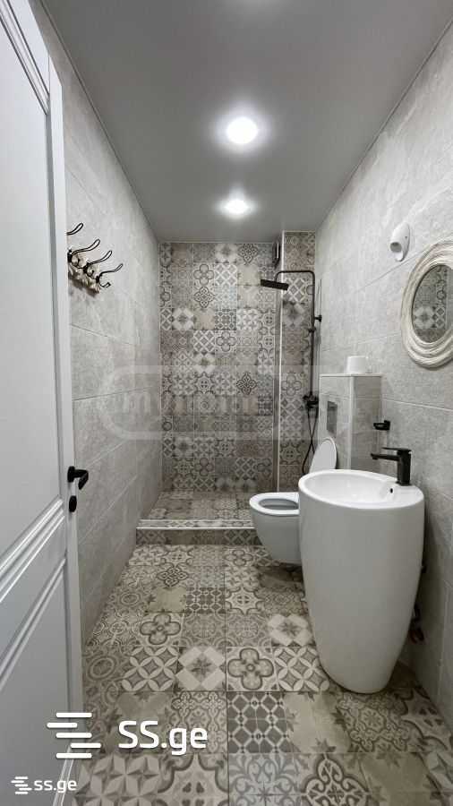 7 Room Private House For Sale view 9
