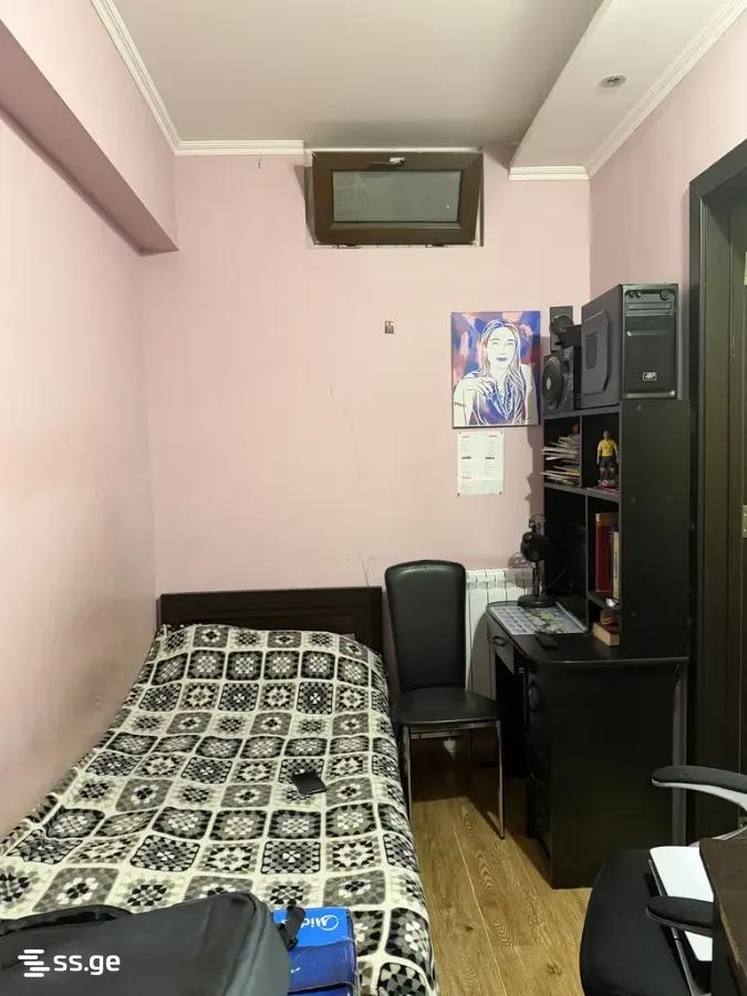 4 Room Flat For Sale view 7