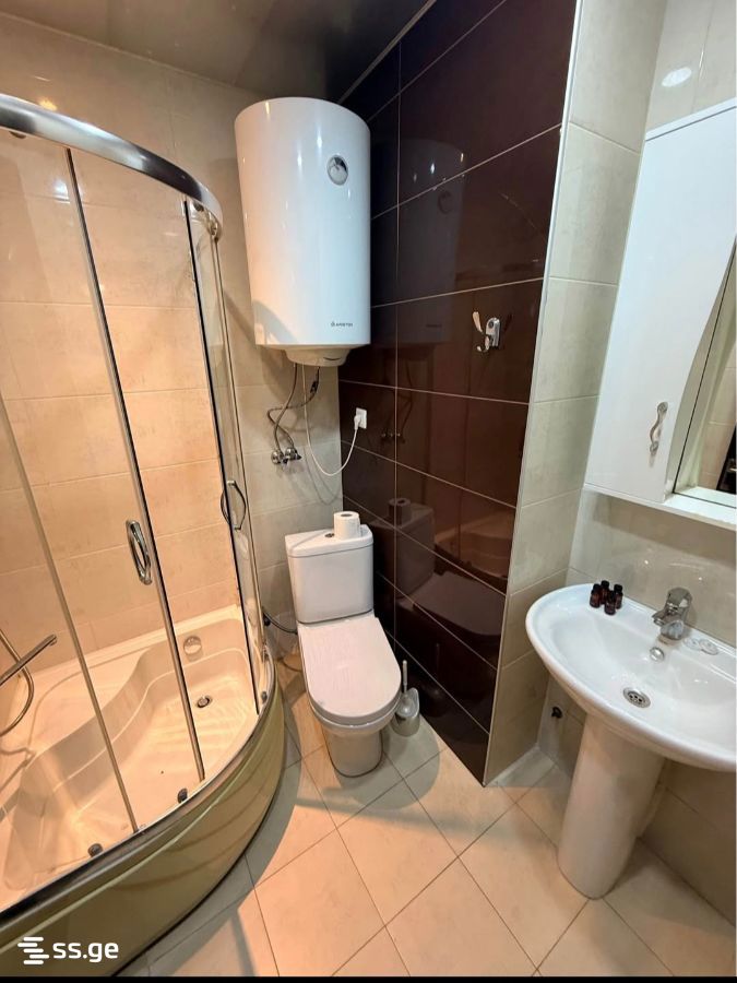 2 room Flat Daily rent. Batumi - Vista 6