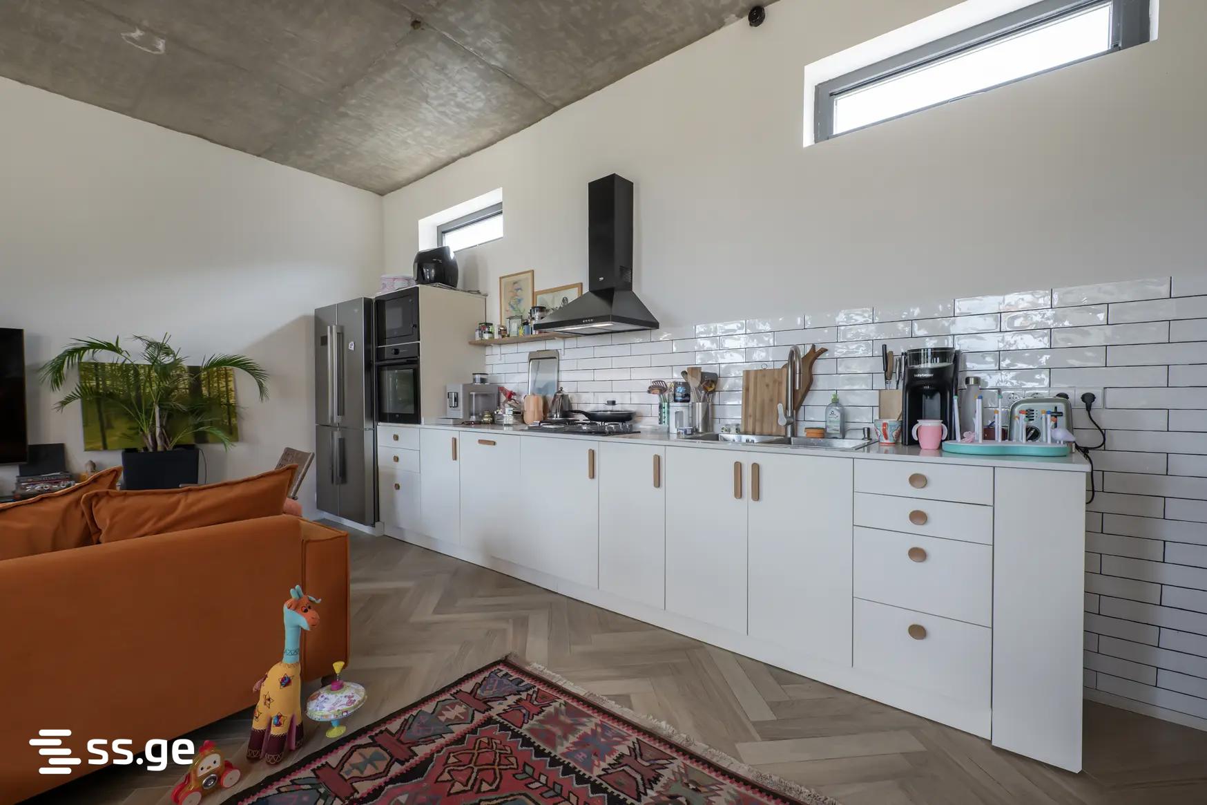 6 Room Summer Cottage For Sale view 9