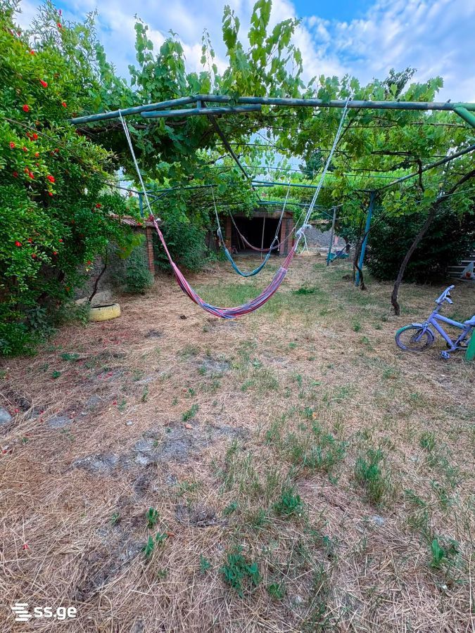 7 Room Private House For Sale view 9